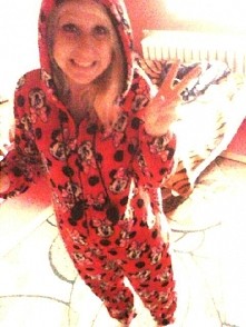 co myślicie . Zimne wieczorki, ulubiona książka, pyszna herbatka i polarowy kombinezon :d booomba .  I lov