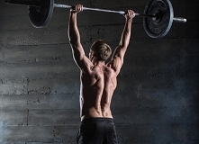 Czy crossfit wyciśnie z nas coś więcej niż pot?