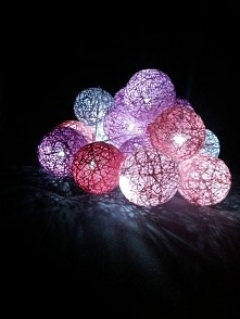 różowiaste kule. zainteresowani ? piszcie w komentarzach. ;)