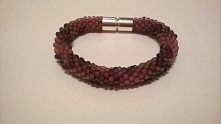 Bransoletka z koralików TOHO :)
Długość 18 cm
Jak jesteście zainteresowane, to proszę o wiadomość ;)
