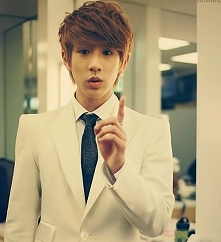 Min Woo - Boyfriend