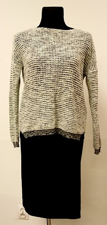 Sweter z mango, spódnica z ...