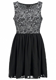 Wieczorowa rozkloszowana sukienka, czarna