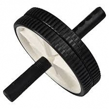 siłownia fitness piłki hantle obciążniki obręcze koła step wyposażenie ćwiczenia ściskacze hula hop