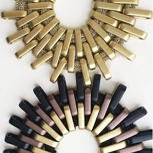 Kolia w dwóch kolorach dostępna na Signora.pl | KLIK w zdjęcie