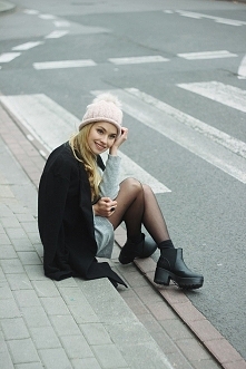 Czarne botki w stylu grunge.
Blogerka: Juliette in Wonderland
czasnabuty.pl