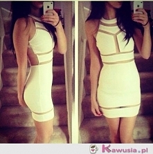 Bardzo ładna sukienka w ślicznym kolorku