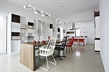 Nowoczesna kuchnia i jadalnia w Skawinie od KRAFT. Co powiecie na takie połączenie kuchni z jadalnią ?
My jesteśmy na TAK <3 <3 <3
Realizacja: Kraft Pracownia Stolarska...