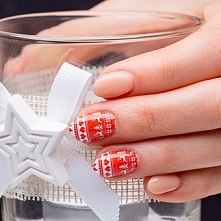 nailmaker.pl - wzór świąteczny. Zamów z kodem rabatowym SWIETA25, żeby otrzymać rabat 25%. Gwarantowana dostawa przed Świętami!