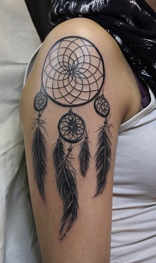 realistic dreamcatcher tattoo