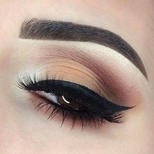 śliczny makijaż ‹3