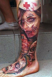 tatuaże 3d zombi na nodze
