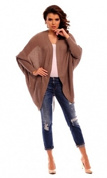 Narzutka damska o fasonie oversize