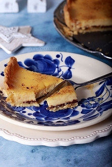 Tarta gruszkowo-pomarańczowa z likierem Cointreau i warstwą gorzkiej czekolady // Pear and orange tart with Cointreau liqueur and a dark chocolate. Perfect for Christmas