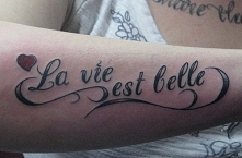 "Życie jest piękne"