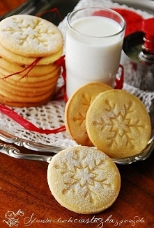 kruche ciasteczka z gwiazdką