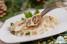 Pierogi z kapustą i pieczarkami