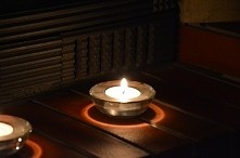 nocą...