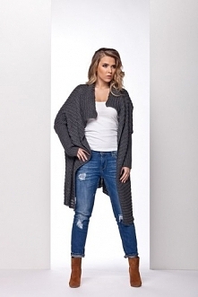 Ciemnoszara narzutka damska o wydłużanym kroju