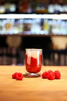 Szklanka Amo z podwójną ścianką (pojemność: 200 ml) - Vialli Design