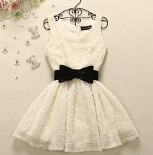 Bow dress