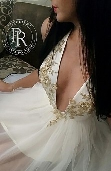 Biała sukienka tiulowa  z z...