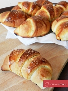 Rogaliki krucho-drożdżowe z karmelizowanymi jabłkami! ;) Pychota!