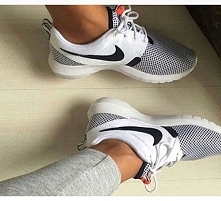 Nike *.*