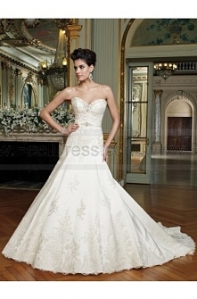 David Tutera For Mon Cheri 212250–Laney Wedding Dress