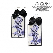 Kolczyki decoupage Alicja w Krainie Czarów.