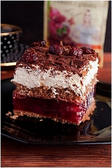 Ciasto kostka wiśniowa