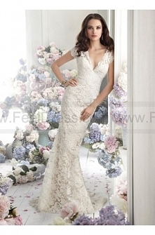 Jim Hjelm Wedding Dress Style JH8252