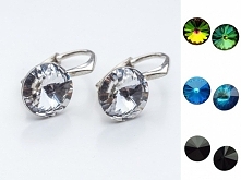 Srebrne kolczyki Swarovski 925 Rivoli 12mm 40 kolorów do wyboru
materiał: srebro 925 ( bigle angielskie ) + kamienie Swarovskiego 1122 12mm 
waga srebra: 1,69g ( 1 para )
waga k...
