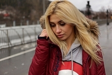 Marsi Bukowska z bloga Siostry Bukowskie w bluzie UNDERGROUND ze sklepu www empati pl