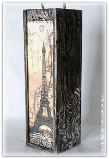 Pudełko na wino lub inny ulubiony trunek. Idealne na prezent dla mężczyzny nie tylko na Walentynki. Ręcznie ozdobione, możliwość modyfikacji, dodania wewnątrz dedykacji, życzeń ...