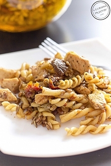 salatka z kurczakiem i susz...