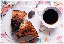 Drożdżówka do odrywania z cynamonem