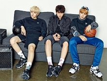 JungKook | BTS
//Słabnę, widząc ten wzrok... TT v TT