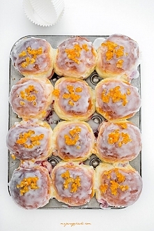 SŁODKIE PĄCZKOWE BUŁECZKI
"pieczone pączki"