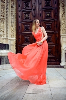 LUISA VIA ROMA : STYLE LAB CORAL LOOK