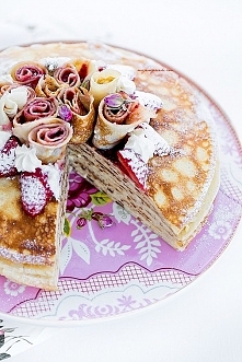 TORT NALEŚNIKOWY WANILIOWY
...