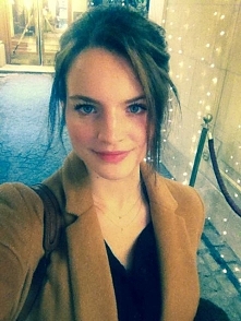 W wieku 18 lat, przez kilka miesięcy jadła tylko 3 jabłka dziennie. Pięć lat później była ledwo rozpoznawalna. WIĘCEJ PO KLIKNIECIU W OBRAZEK.