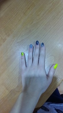 neon+szary