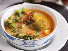 Zupa warzywna z mięsem mielonym