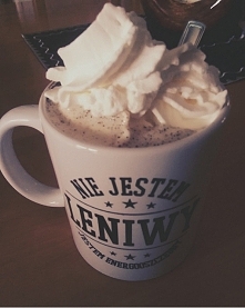 Kawusia z rana z bitą śmiet...