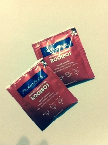 ROOIBOS ☕️
Cudowna herbatka, która nie zawiera kofeiny, można pić do woli :) Świetnie smakuje również bez cukru. Ma bardzo dobry wpływ na urodę oraz zdrowie. Posiada wiele cenny...