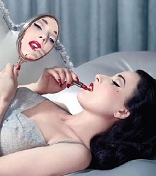 Dita *.*