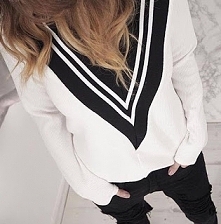 Mega stylówka <3 i te włosy <3 <3