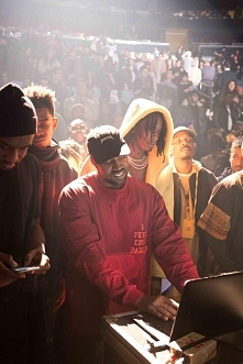 wiecie gdzie można posłuchać The Life of Pablo oprócz Tidal??