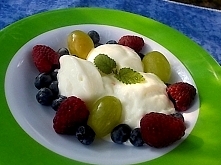 Lubisz lody, ale boisz się kalorii? Zrób sobie....